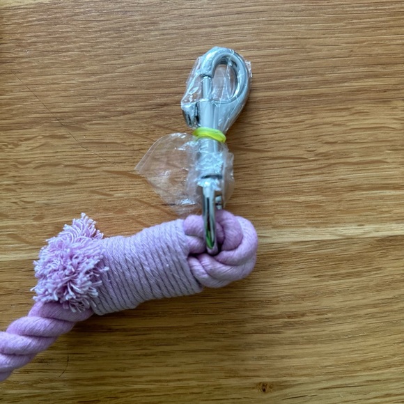 NEW Pink & Grey Rope Leash - Picture 2 of 4
